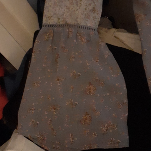 Blouse - Picture 3 of 7